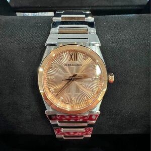 Ferragamo Vega Holiday